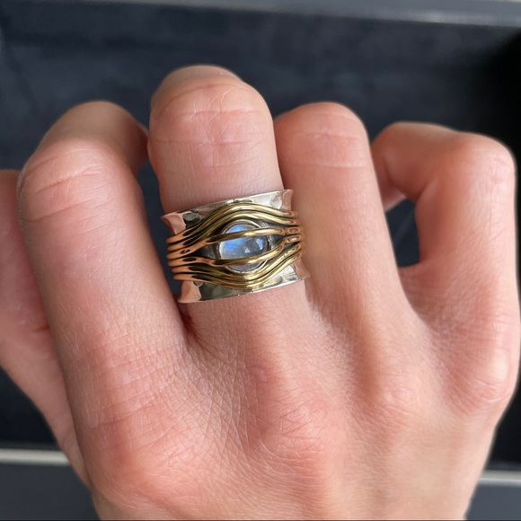 🤍 Stunning Moonstone & Opal Silver Rings 🤍 - Picture 17 of 17